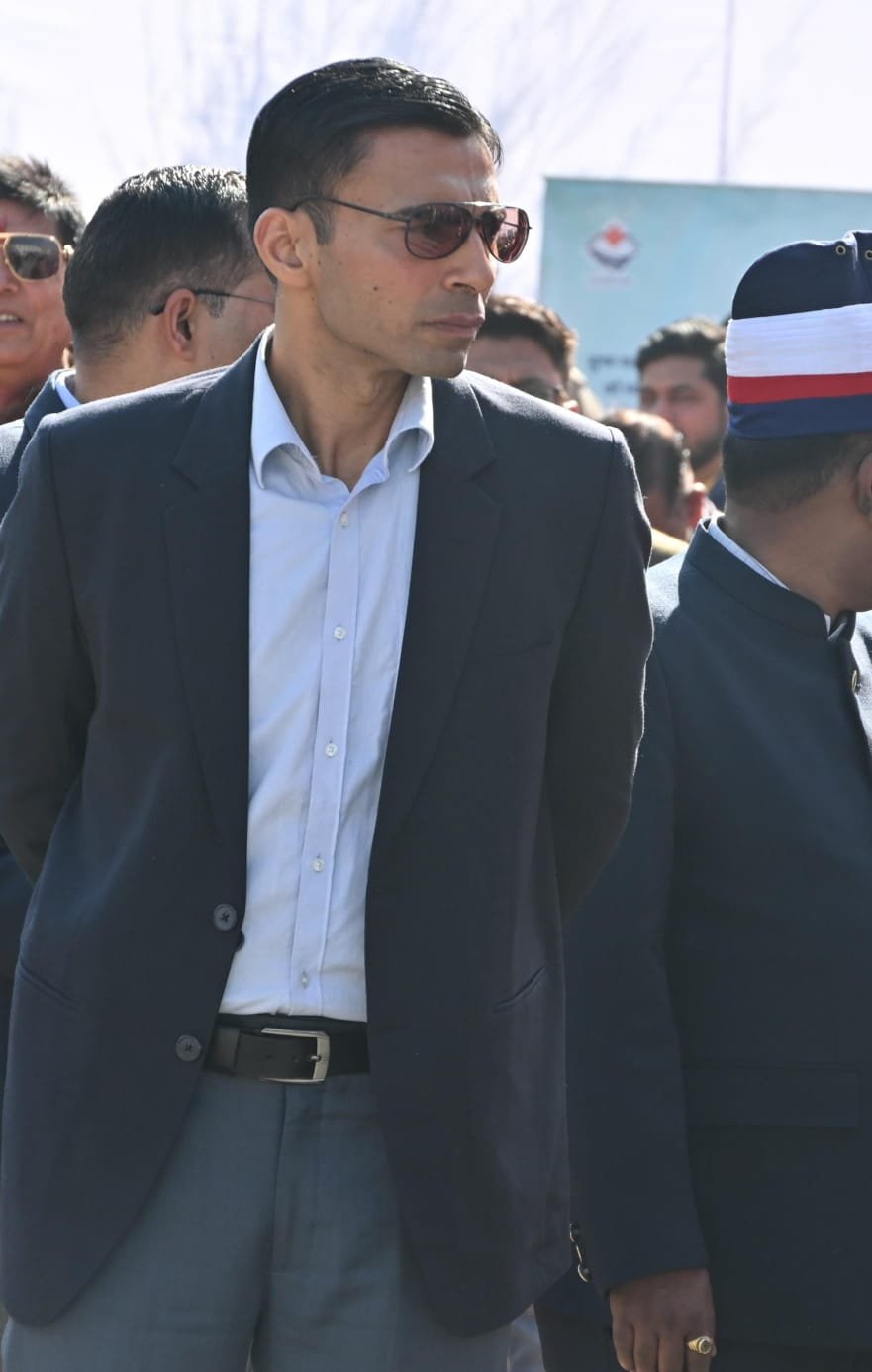 0b536b56-95f8-4981-91b2-49d16e0ad918 (1)