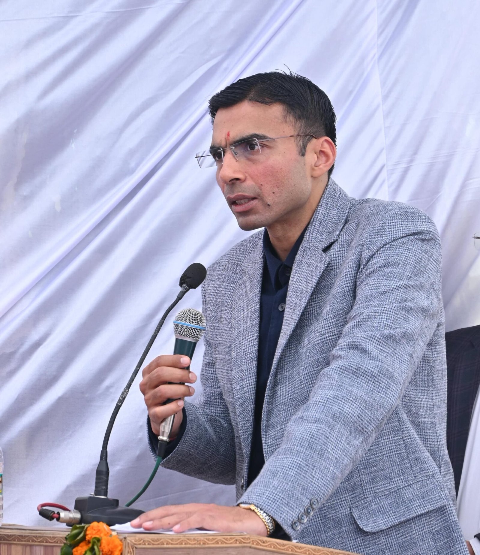 WhatsApp Image 2025-02-14 at 12.10.43 PM