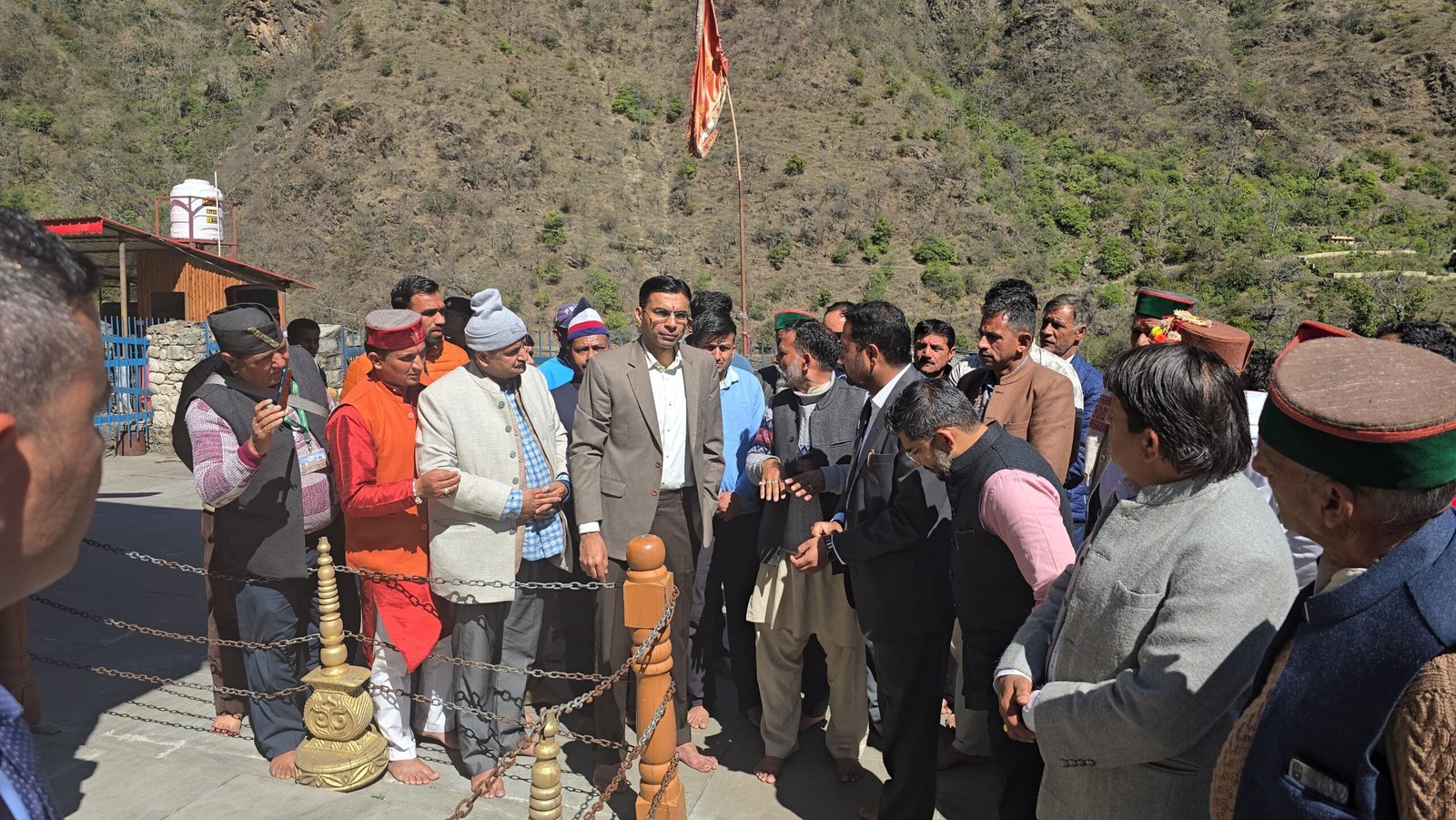 9a3ae377-8368-4f10-bfb6-a478f6c111d2